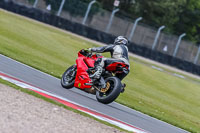 Castle-Combe-2019;PJ-Motorsport-Photography-2019;donington-no-limits-trackday;donington-park-photographs;donington-trackday-photographs;no-limits-trackdays;peter-wileman-photography;trackday-digital-images;trackday-photos